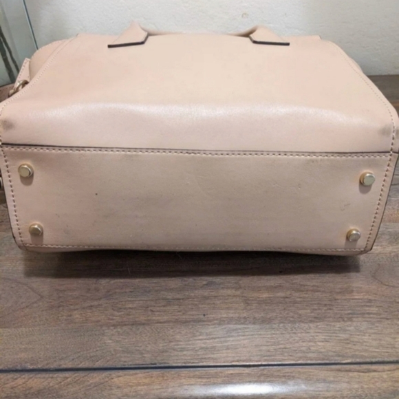 Kate Spade Bow Cream Charee Hanover St. Purse - Picture 6 of 6
